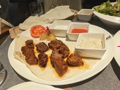 -Efes Turkish & Mediterranean Cuisine 艾菲斯餐厅(陆家嘴店)