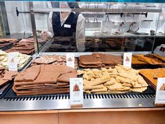 黑巧开心果-Laderach 莱德拉(上海环贸iapm店)