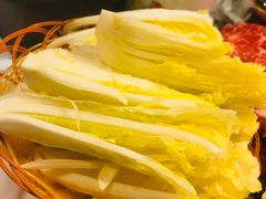 -鲜入围煮花胶鸡海鲜火锅