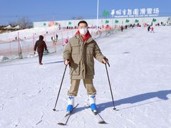 -华彬猛犸滑雪场