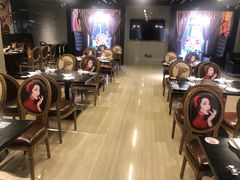 大堂-河畔春天时尚餐厅