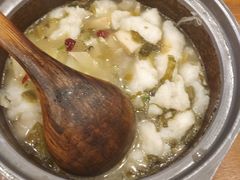 -周鱼小馆石锅酸菜鱼(活力汇店)