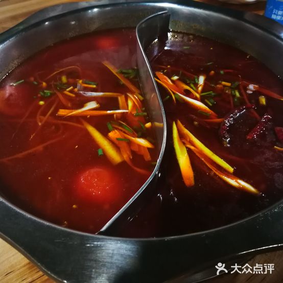 施秉老字号全牛馆(麒龙国际店)