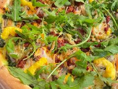 -城市大道红炉披萨烘焙坊