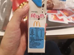 牛奶-麦当劳(湛江大厦店)