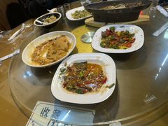 -缘来聚·徽菜名店(黄山宏村店)