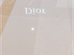 -DIOR迪奥(万象城店)