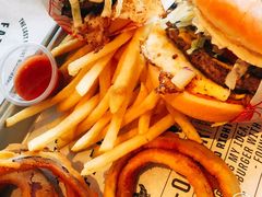 细薯洋葱圈可乐-FATBURGER 特富客汉堡(外交公寓店)