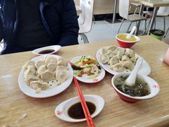-赵奶奶水饺锅贴小酒馆(丁字沽店)