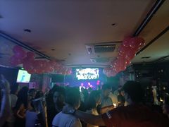 -Hooley's活利仕西餐厅(珠江新城店)