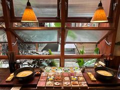 -银米·云南传统过桥米线(双廊黑金冠店)