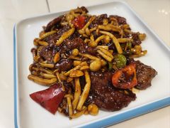 黑椒菌菇牛肉-简小姐·上海餐厅(长城大厦店)