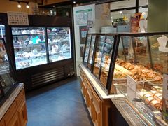 面包甜点陈列柜-多乐之日(和平伊势丹店)