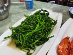 -四川小胡子海鲜(丁村万人海鲜广场店)