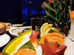 -江上荟·创意中国菜(绿地缤纷城店)