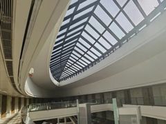 -上海滴水湖皇冠假日酒店