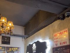-荒岛实景沉浸密室(江汉路1店)