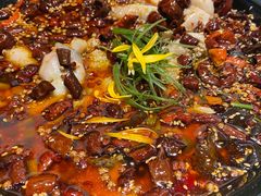-渔语鱼新川菜Bistro(万象天地店)