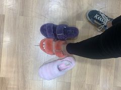 -UGG(燕莎奥特莱斯购物中心店)