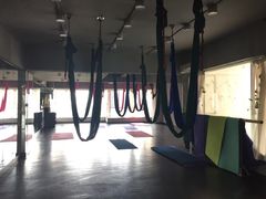 -舞佳舞空中瑜伽馆