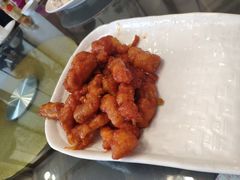 糖醋里脊-洁神饭庄·海鲜·青岛菜·30年老字号(五四广场店)
