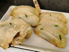 -小姜锅贴(凤凰街店)