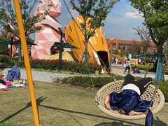 -季高兔窝窝亲子园(上海薰衣草公园店)