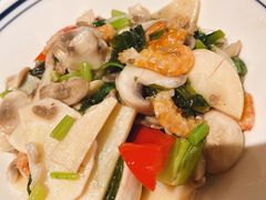 -弄堂里(滨江龙湖天街店)