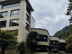 -天明山温泉大酒店