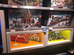 -乐高授权专卖店(朝阳大悦城店)