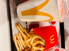 -麦当劳(水坑尾街店)