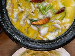 酸菜乌鱼花-冯小炒(巴渝大道店)