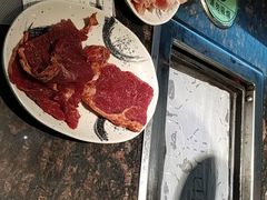 -阪尚皇·原切牛排·烤肉火锅自助(北京路店)