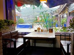 -茅台镇网红溶洞餐厅·茅帮菜馆