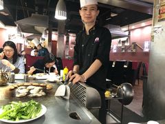 -利昂法式铁板主题餐厅(新奥购物中心店)
