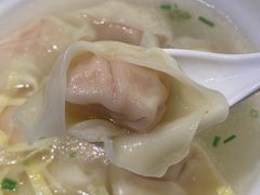 刀鱼馄饨-老半斋(福州路店)
