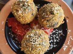 墨鱼芝士饭团-KCOOKING概念韩餐(世茂52+店)