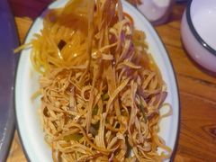 -山河屯铁锅炖鲜鹅·东北菜(开发区一店)