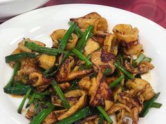 酱爆鱿鱼筒-皓景海鲜·地标美食(双月湾店)