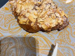 -OUR Bakery(中海环宇荟店)