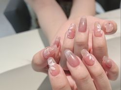 -丽心自助美甲美睫