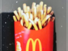 -麦当劳(鄂尔多斯机场店)