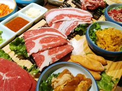 -明洞阿姨·韩式酱蟹烤肉·创意料理(三元桥店)