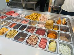 -愉肴麻辣香锅(中北镇店)