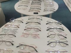 -优视力蔡司眼镜验配中心(越秀城市广场奥莱店)