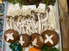 菇类拼盘-椰夫人·养生椰子鸡(黄埔时代城店)