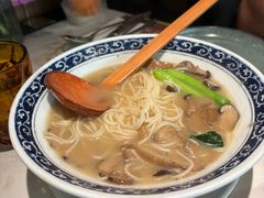 -半秋山西餐厅(襄阳万达店)