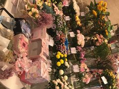 -花邻FloweringLife花艺气球派对(武康大楼店)