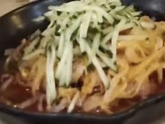 凉皮-光辉岁月徒手烧烤餐厅(天山博雅文轩店)
