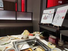 -海底捞火锅(凤凰广场店)